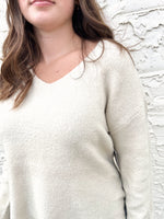 Load image into Gallery viewer, RD Style Charmaine Vneck Pullover - White Beach
