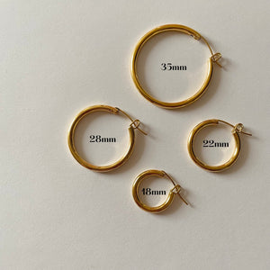 Namaste Jewelry Minimal Hoops - Gold